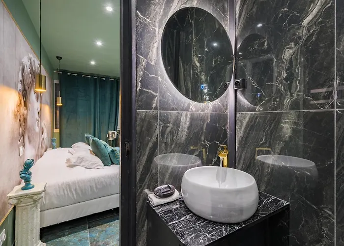 דירה Le Musee D'aphrodite / Jacuzzi